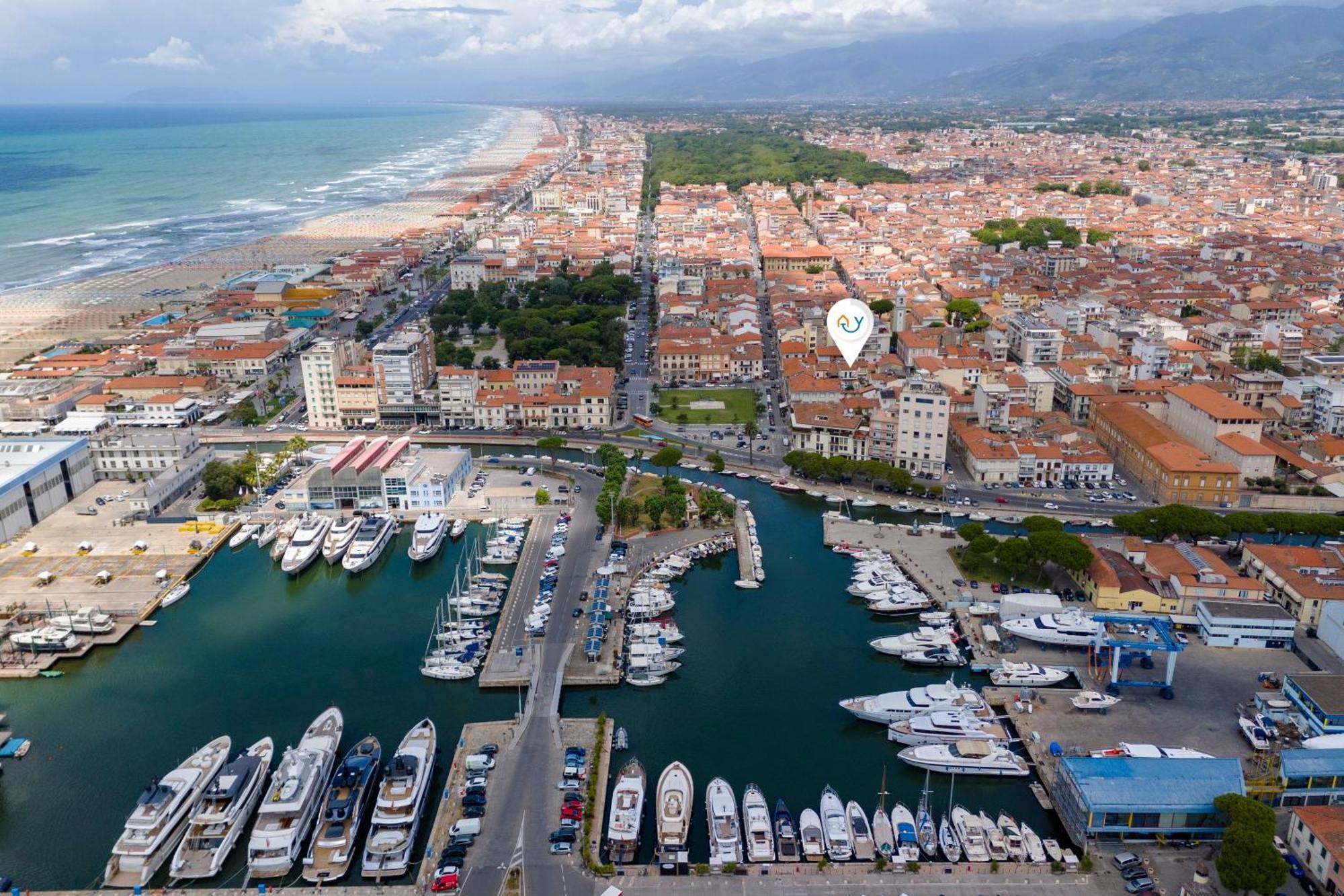 Suite Ondina Viareggio Apartments Esterno foto