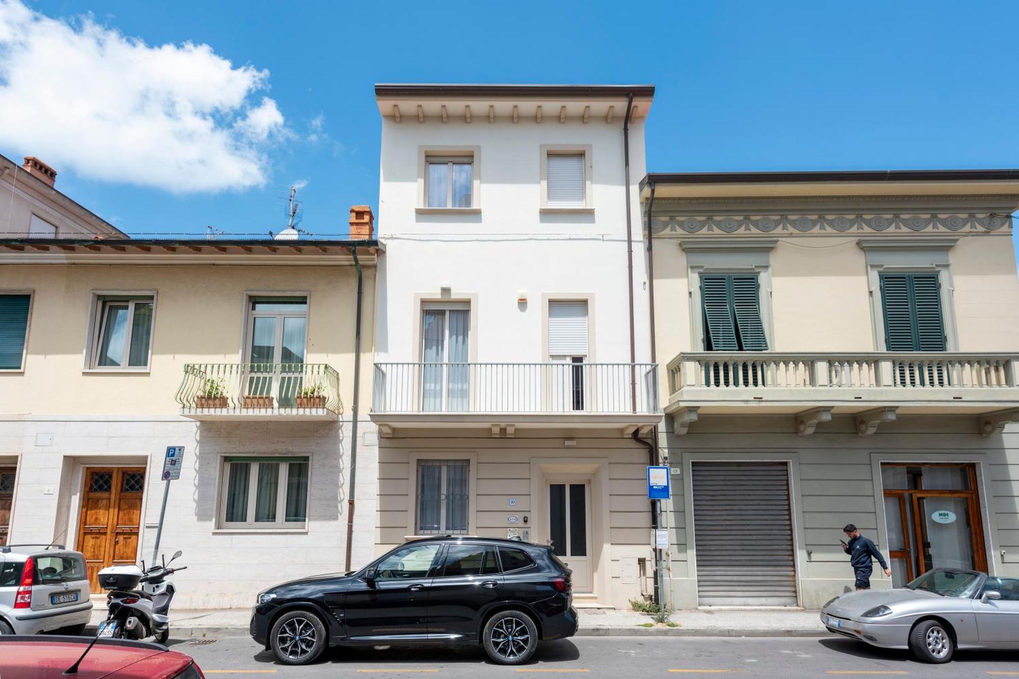 Suite Ondina Viareggio Apartments Esterno foto