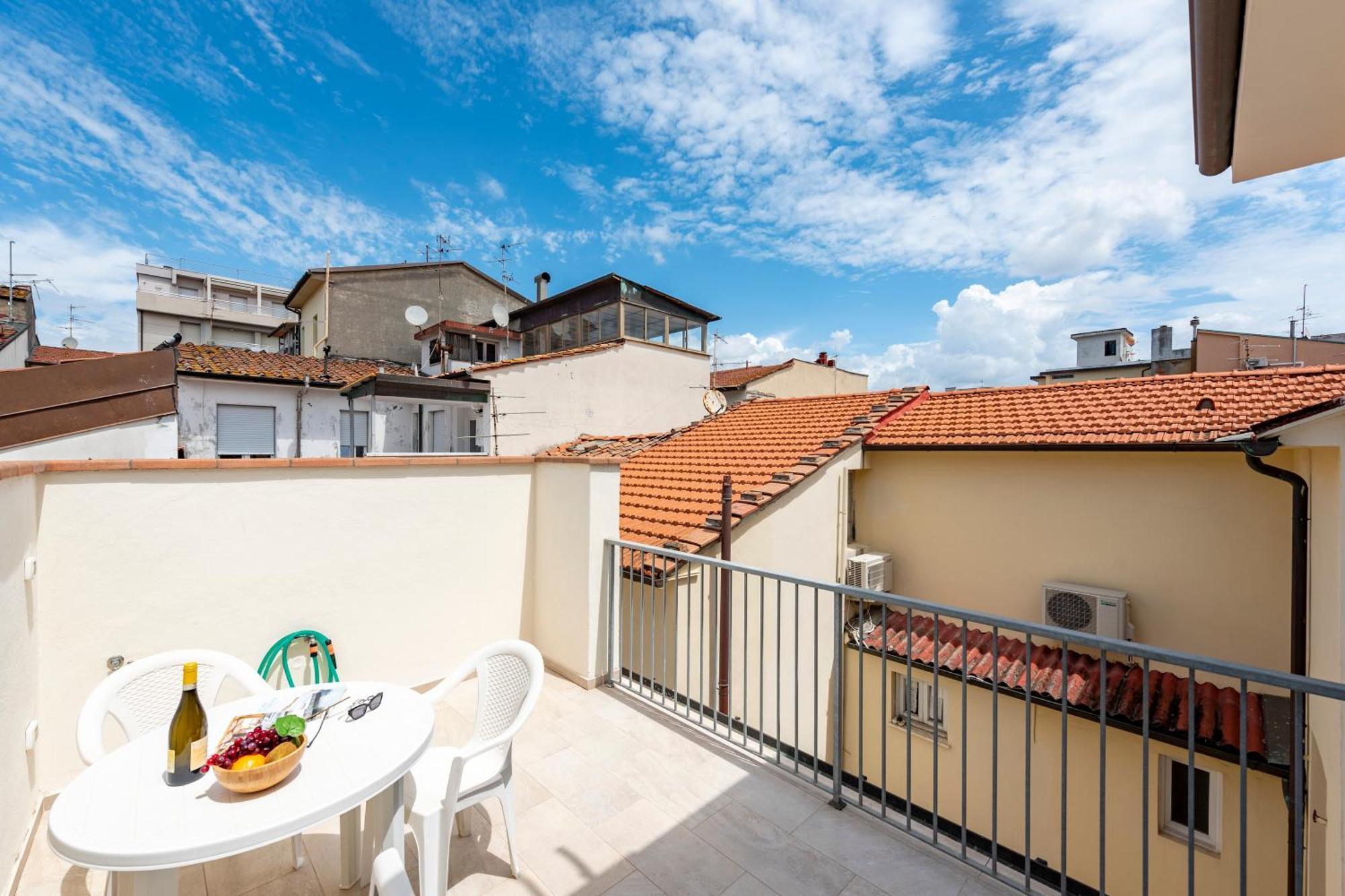 Suite Ondina Viareggio Apartments Esterno foto